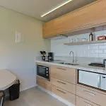 Natureza Exuberante: Loft Na Praia Brava Sx9497
